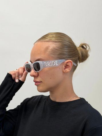 Окуляри білі з написом BRIDE